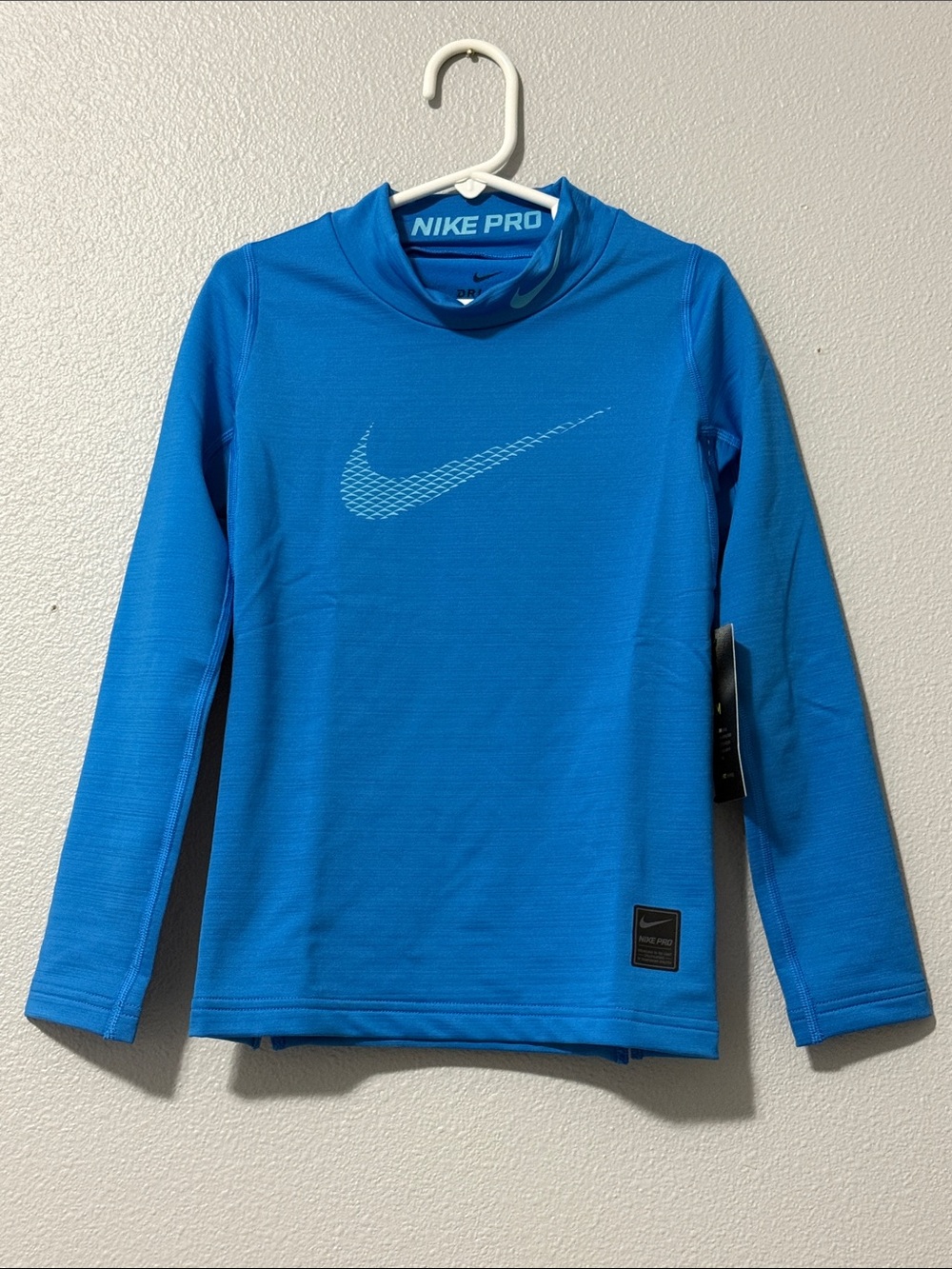 Nike Pro Boys' Long Sleeve Blue Dri-Fit Top Sz S NWT